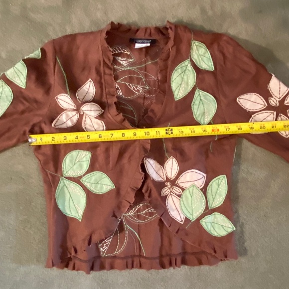 Very cute EUC ruff edge Karen Kane brown linen jacket with cream & green flowers - Picture 5 of 7